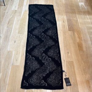 NWT: Koos dark green rayon-silk blend plush scarf with cut-out paisley pattern